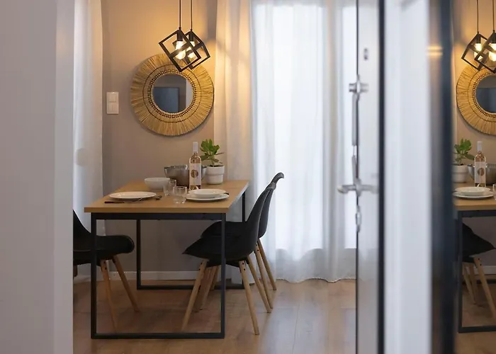 Ancient Agora Wood Living 아파트 *